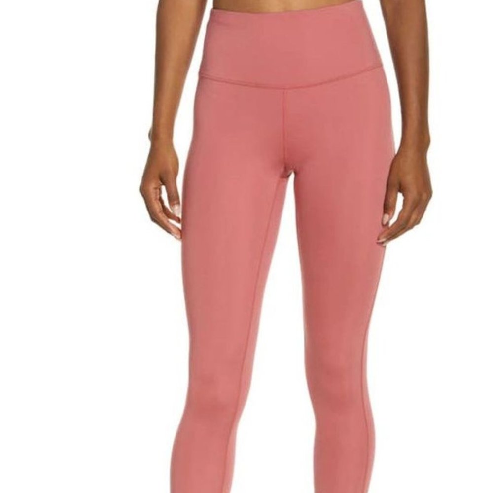 NWOT Zella Studio Lite Crop Leggings in Pink Mauve, Size Small, Size S
